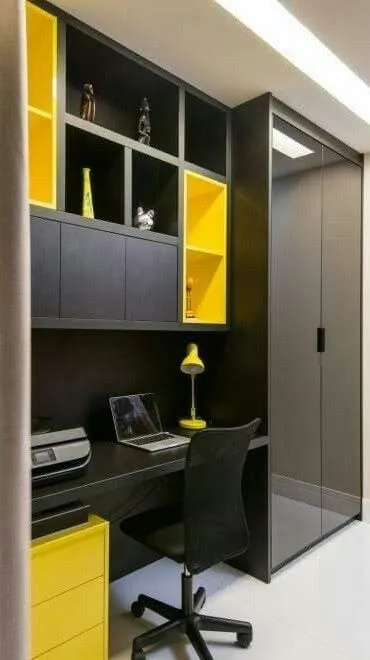 Custom furniture — Moderna, 16