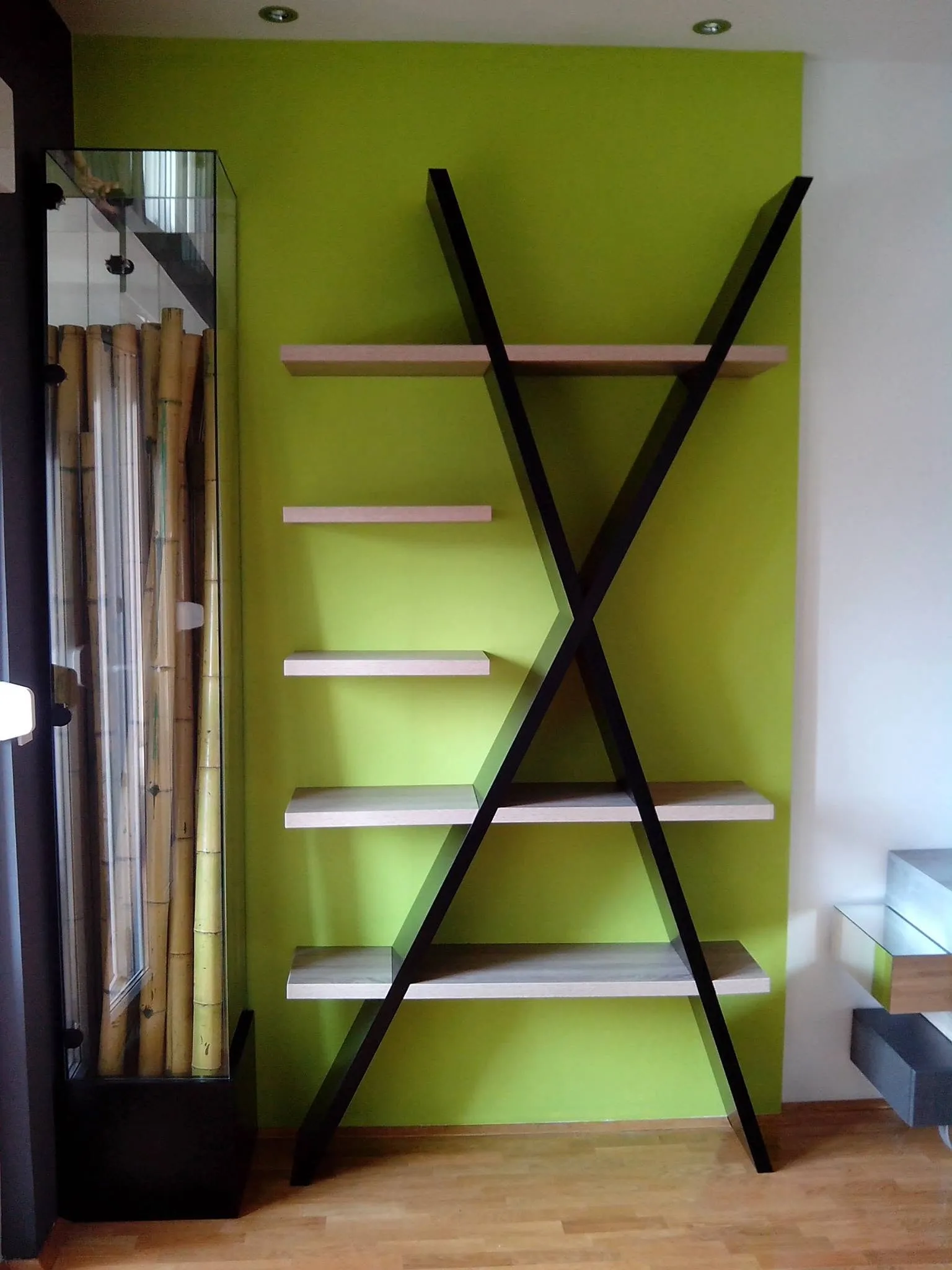 Custom furniture — Moderna, 33
